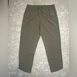 Columbia Women's Olive Straight Leg Pants